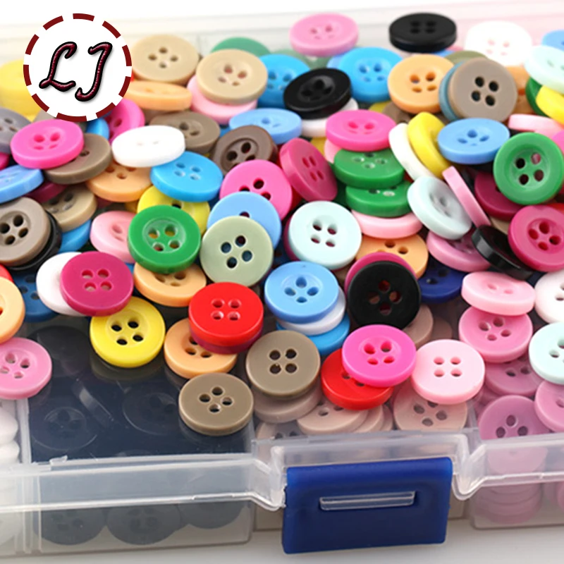 

Free Ship 100pcs/lot Resin Sewing Button Round Four Holes 15mm( 0.6in) Dia accessory scrapbooking for child cloth Candy color