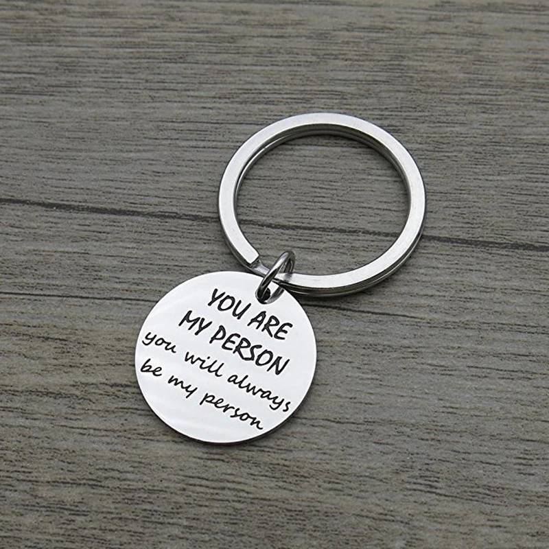 

Couple Lovers Boyfriend Gift You Are My Person Engraved Keychain Fashion Round Keyrings Men Women Stainless Steel Souvenir Gift