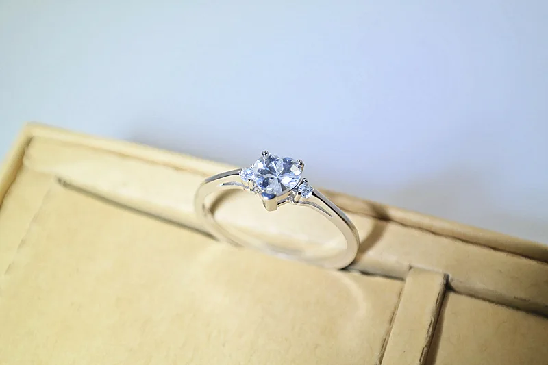 2966006345_850876792