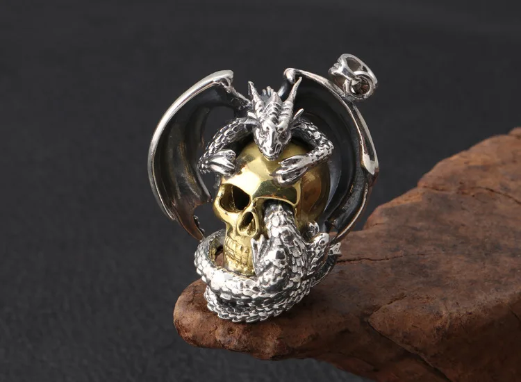 silver-skull-pendant004c