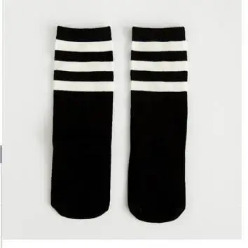 Милые хлопковые носки для маленьких мальчиков и девочек Теплые осенние детские носки до колена с рисунком Совы носок Тоторо - Цвет: Black school