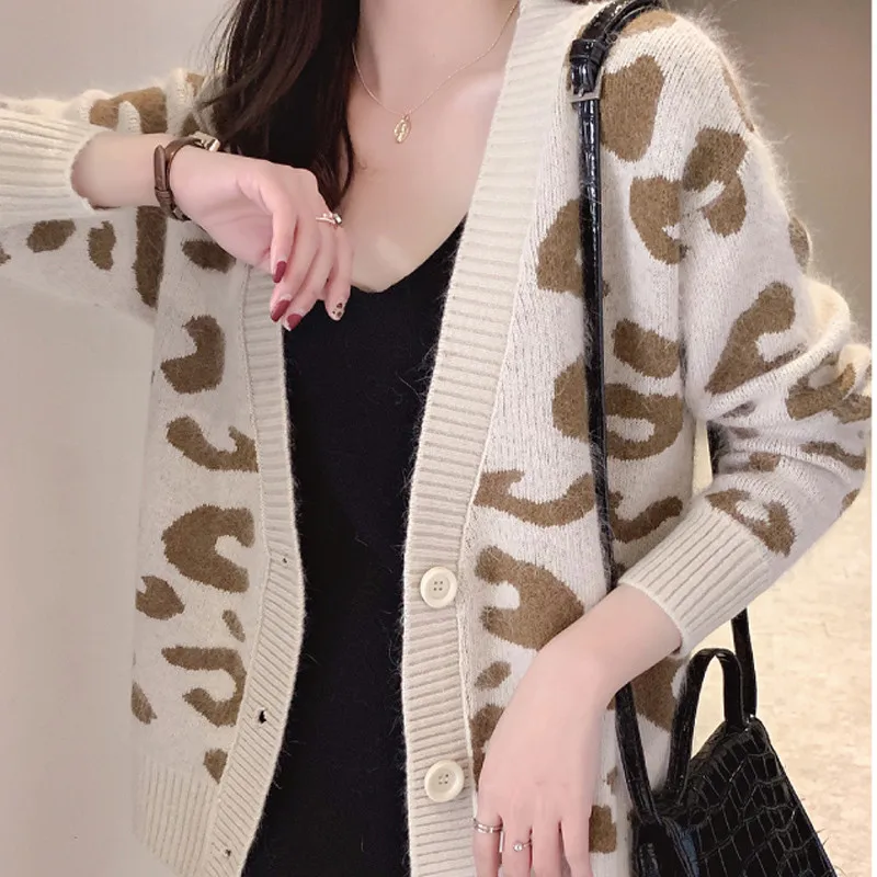 new spring knit sweater women cardigan jacket V-neck long-sleeved loose leopard sweater coat female autumn wool tops A1374