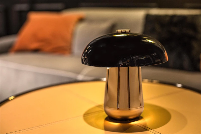 Скандинавские простые металлические грибы светодиодные настольные лампы для гостиной прикроватные лампы для гостиничной комнаты дизайнерские золотые Настольные светильники для дома деко тафламп