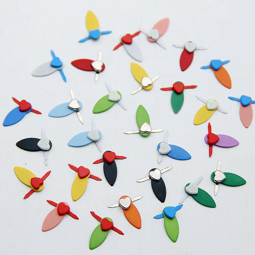 

60pcs Colorful Heart/Sharp Metal Brads Rotating Turn Buttons Lock Scrapbooking Embellishment Fastener Decor Crafts For DIY Album