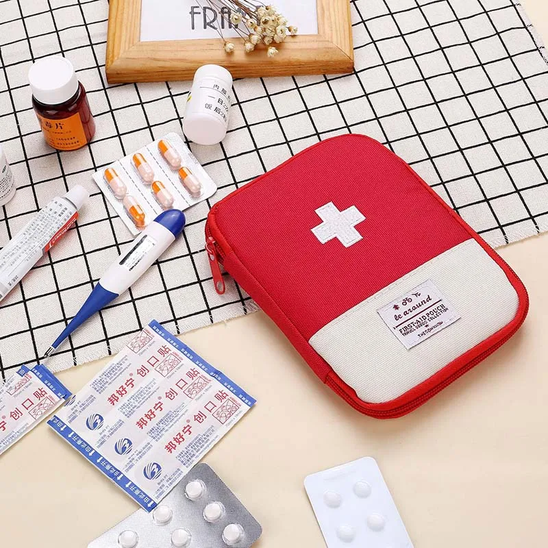 Функциональная портативная аптечка для первой помощи, аксессуары для путешествий, для экстренных случаев, для лекарств, хлопковая ткань, сумка для первой помощи, чехол для таблеток, коробка для разветвителей - Цвет: Красный
