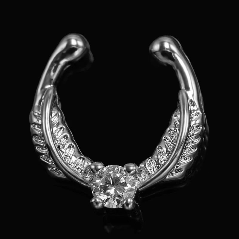 

1pc New Hoop Nose Rings Fake Septum with AAA Zircon Fake Piercing Hoop Nose Clip on Septum Clicker Body Jewelry