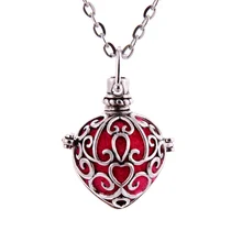 Pingente de óleo perfumado em forma de coração, colar com pingente difusor de aromaterapia essencial, gaiola medalhão para presente para meninas e mulheres