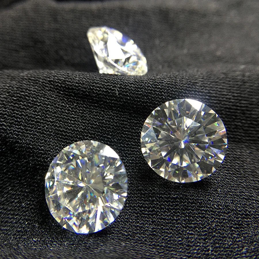 

Round Brilliant Cut 0.1ct Carat 3mm F Color Moissanite Loose Stone VVS1 Excellent Cut Grade Test Positive Lab Diamond