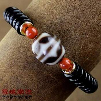 

Tibetan Chalcedony Mineral Daluo Tiger Tooth Dzi Bead Ji Bracelet with Natural Coconut Shells for Men & Women Jewelry