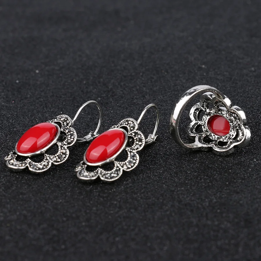 2-Pcs-lot-Vintage-Bohemian-Tibetan-Jewelry-Sets-Antique-Silver-Red-Stone-Hollow-Flower-Pattern-Earrings (1)