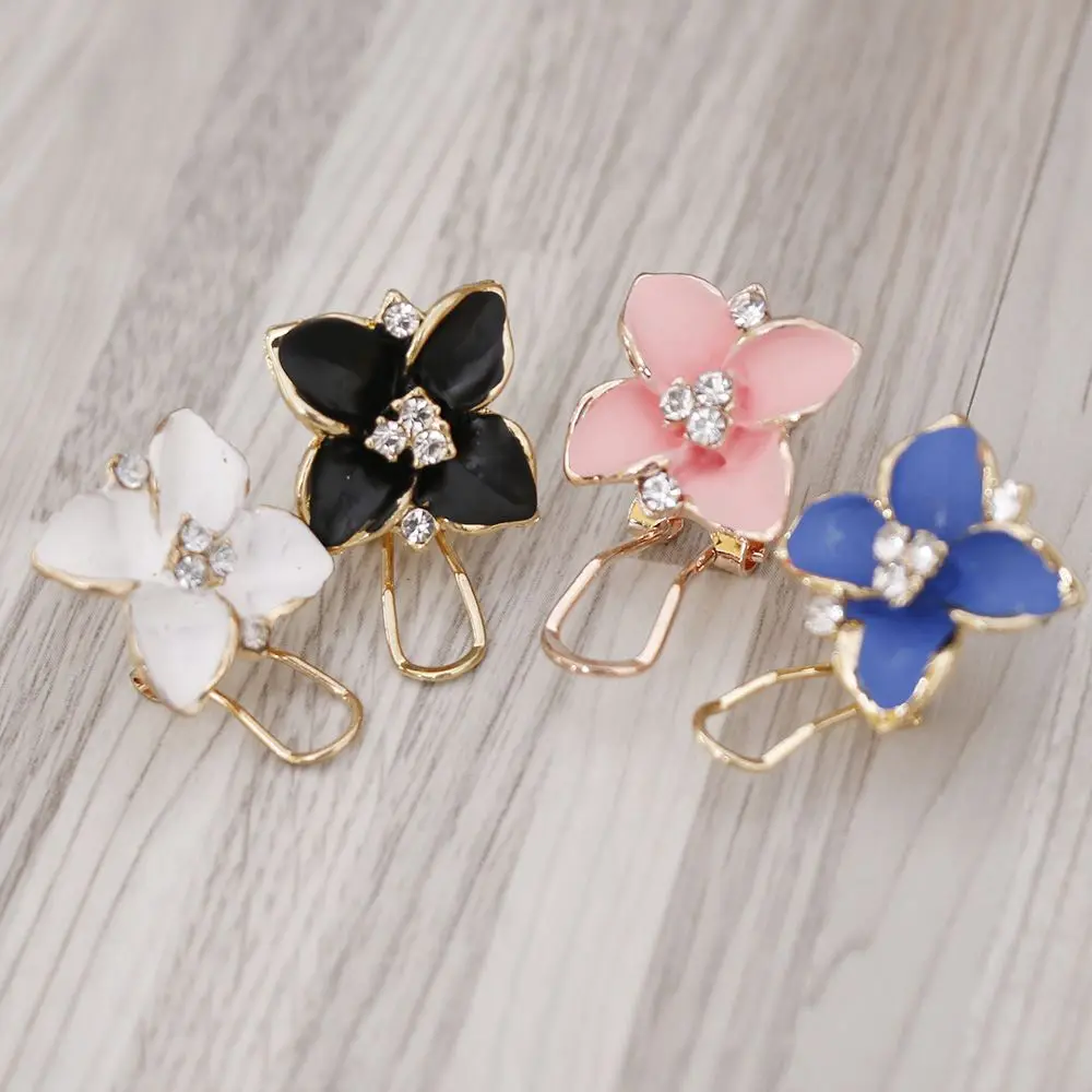 

New Blue Pink Flower Stud Earrings Ladies Elegant Gold Color Rhinestone Pierced Earrings Women Jewelry Gift Fashion