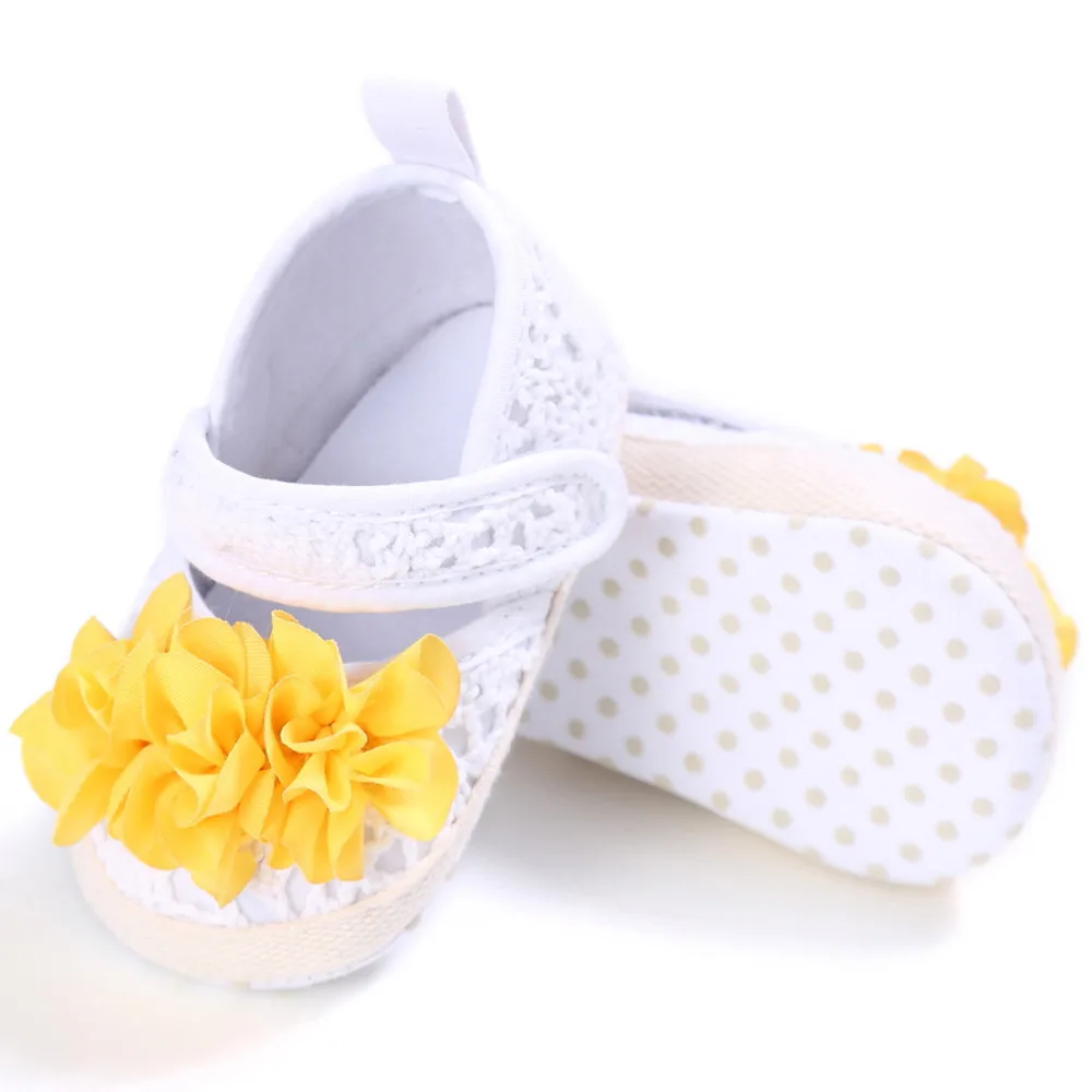 ARLONEET 2018 девушка малыша обувь ребенка Дети Мягкий Холст противоскользящая обувь цветы полые тапки обувь для 11 -13 см