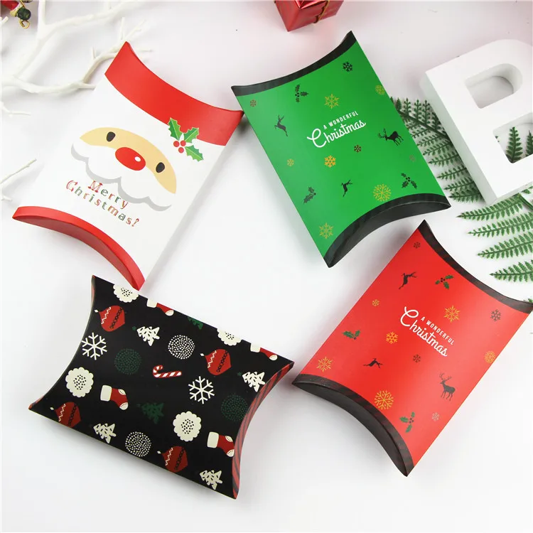 

10pcs/lot 4 styles Samll Candy Box Merry Christmas Santa Claus Pillow Box Macarons Chocolate Muffin Biscuits Baking Package