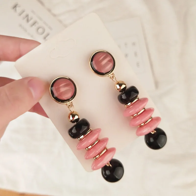 GuanLong Vintage Fashion Resin Statement Earrings Women Long Red Geometric Gold Metal Acrylic Drop Earring Elegant Gifts Jewelry (3)