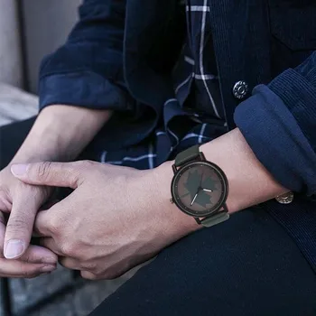 

Luxury Women Watches Fashion Simple And Simple Leisure Maple Leaf Scale Leather Strap Ladies Watch relogio feminino #20