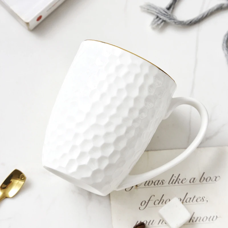 Европейская Высококачественная кружка из костяного фарфора, белые чашки римских чашек, рельефная керамическая кофейная кружка, кружка для молока, чая, чашка для воды, посуда для напитков