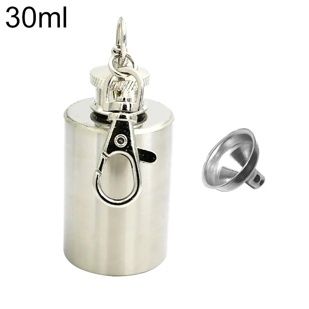 

1oz Mini Stainless Steel Hip Flask Portable Alcohol Flagon Wine Pot Snuff Bottle with Keychain Hip Flasks Drinkware For Drinker