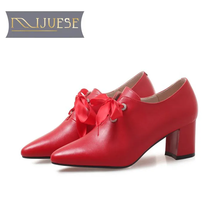 

MLJUESE 2018 women ankle boots red color autumn spring lace up ankle boots female boots Equestrian boots party wedding