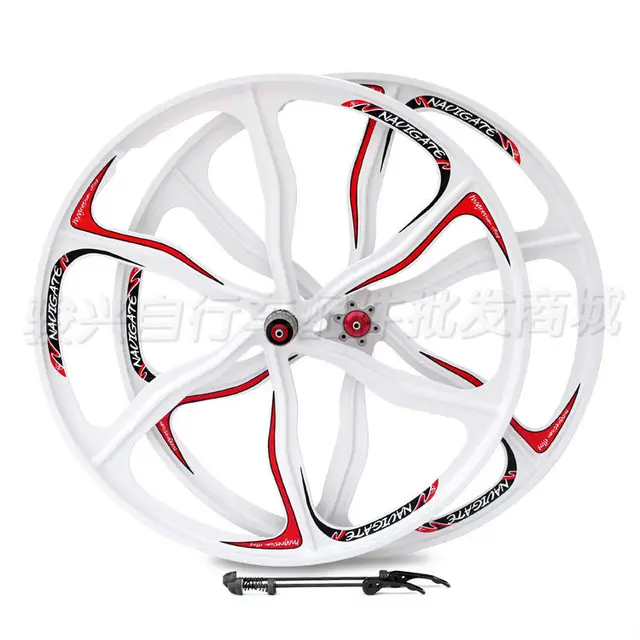 Cheap Mountain bike wheel magnesium alloy 2 perlin bearing 26 inch 8, 9, 10 cassette disc brake wheel flywheel are available