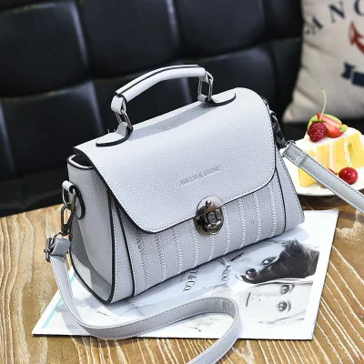 Женская дизайнерская сумка, новая модная повседневная сумка-мессенджер, роскошная сумка через плечо, качественная брендовая Милая женская маленькая посылка, корейский стиль - Цвет: light grey