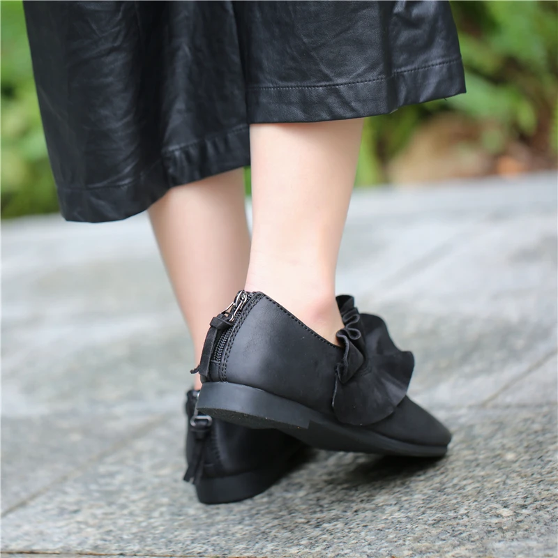 Women Leather Flats Black Lazy Shoes Brand Women Spring Loafers Ruffles Style Genuine Leather Women Moccasin Shoes Retro