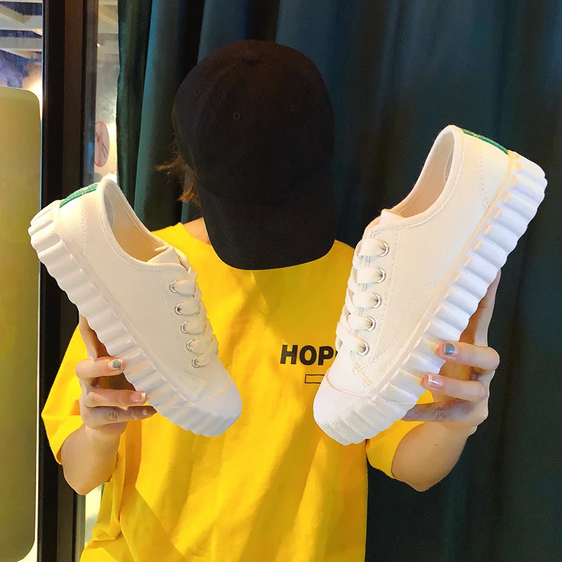 

Korean version of the wild small whiteboard shoes female 2018 autumn new ins canvas