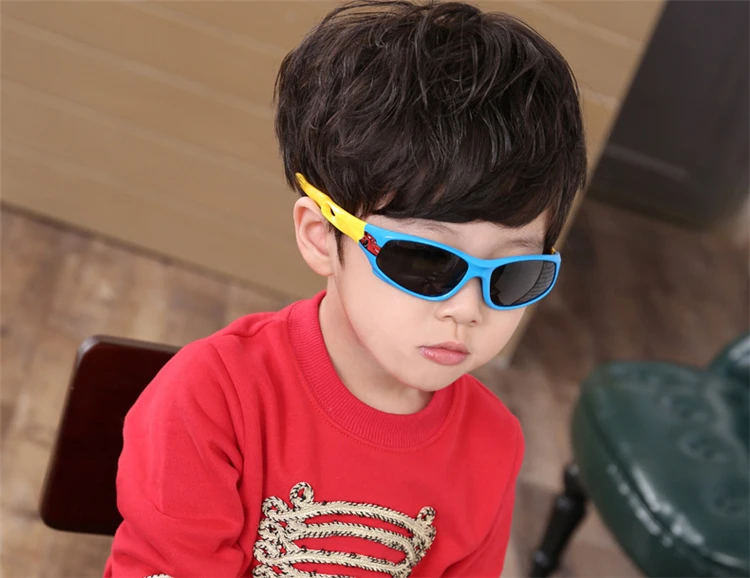 Rubber-Polarized-Sunglasses-Kids-Candy-Color-Flexible-Boys-Girls-Sun-Glasses-Safe-Quality-Eyewear-Oculos (8)
