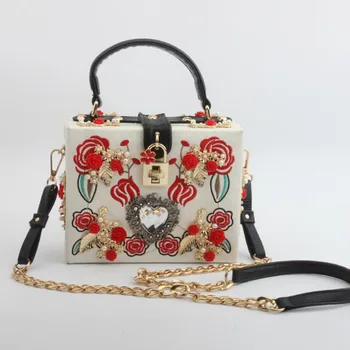 

Tote Purse Bridal Wallet Luxury Chain Handbag Fashion Diamonds Clutch Hard Women Crossbody Box Evening Party Embroidery Bag