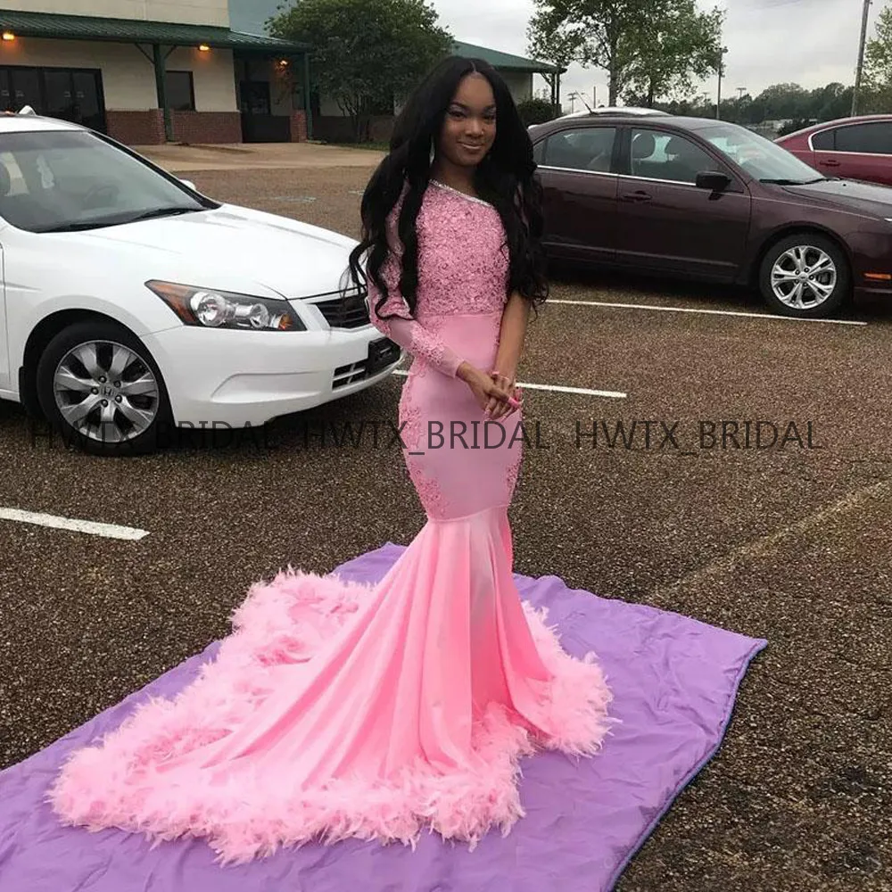 

Stunning Pink Feather Evening Dress Lace One Shoulder Long Sleeve Mermaid African Girls Long Prom Dresses 2019 Formal Party Gown