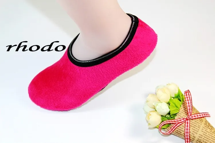YEAMOLLY/Новые Модные Цветные Нескользящие толстые носки-тапочки yogo женские теплые мягкие Нескользящие теплые пушистые домашние короткие носки-Тапочки - Цвет: rhodo