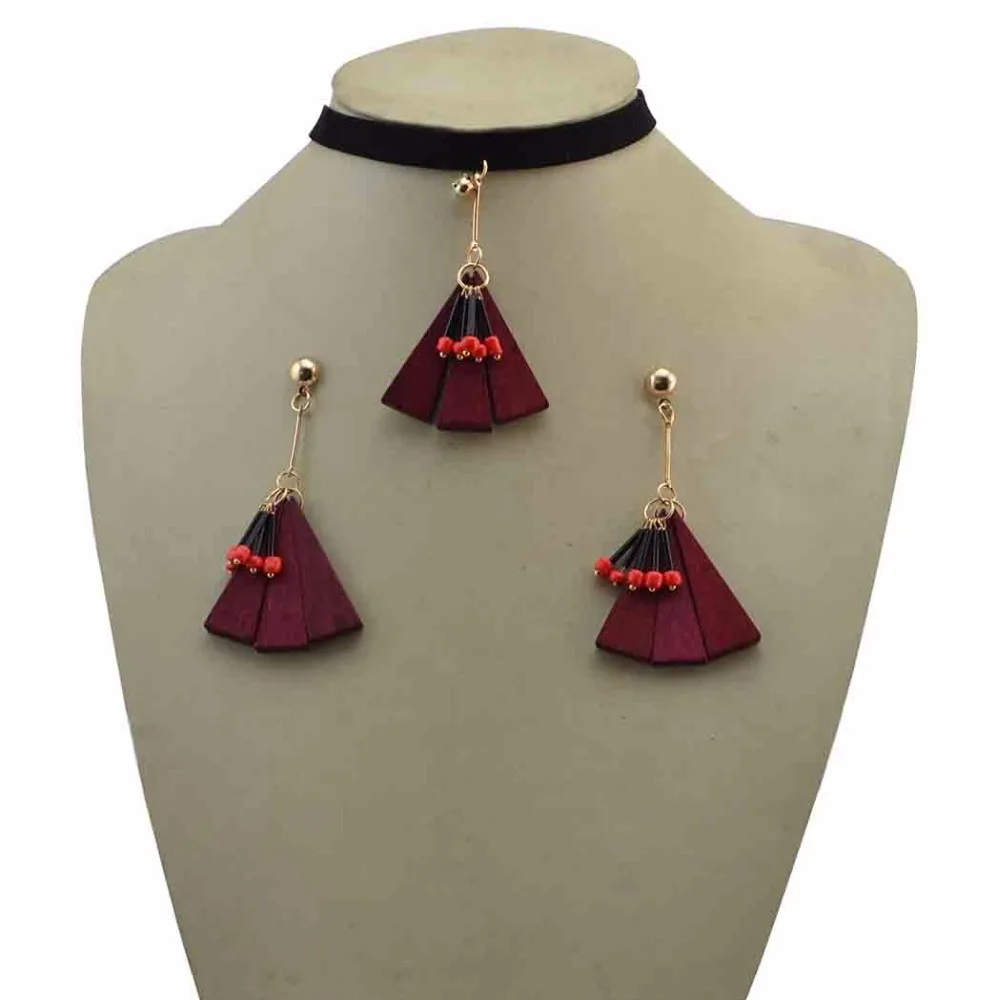 

Idealway Antique Turkish Jewelry Sets Wood Pendant Necklace & Earring Sets Black Leather Choker Necklace Summer Party Jewelry