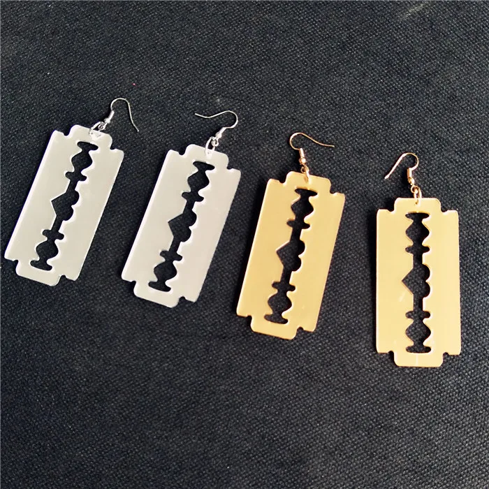 3602107689_1172148102