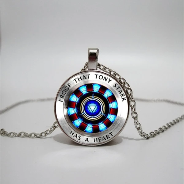 

WUSQWSC Iron man, Tony Stark Tibet silver Glass dome Necklace chain Pendant venta al por mayor