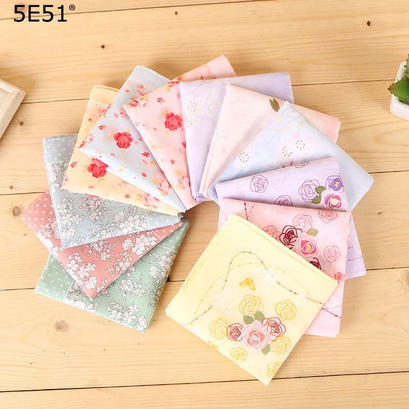

Women handkerchief cotton 100%/sakura printed 45cm/Many Uses
