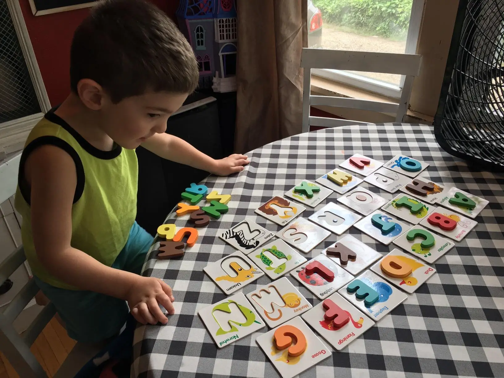 Wooden Early Education Baby Preschool English Learning ABC Alphabet Letter Cards Cognitive  Toys Animal  Puzzle, 26 pcs