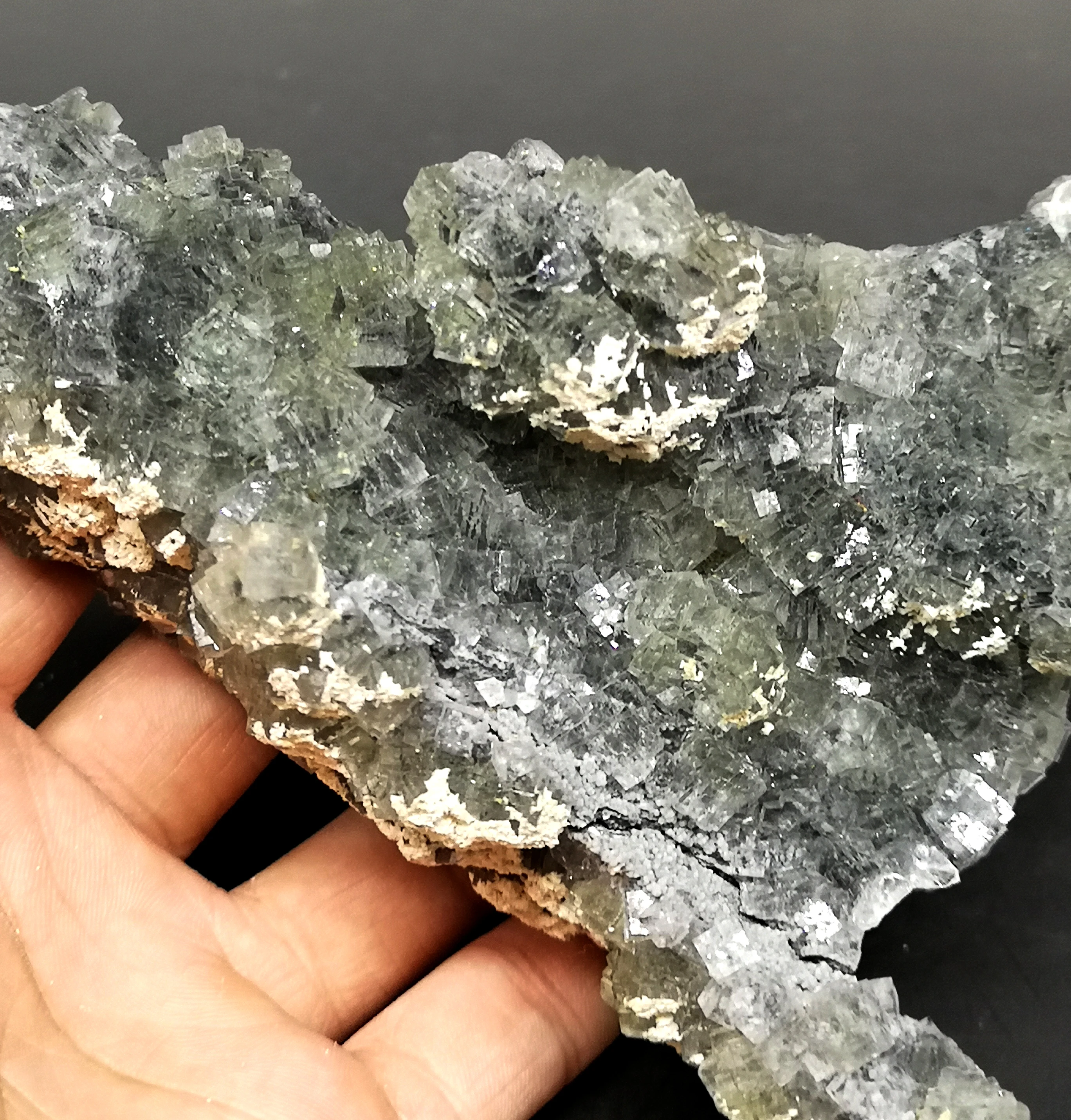 

496g Natural Large crystal green fluorite cluster mineral crystal specimens Stones and crystals Healing crystal