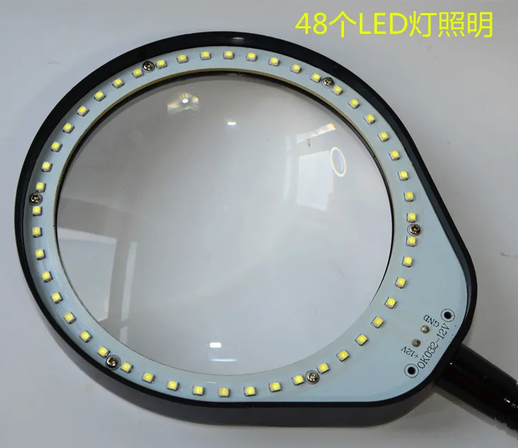 magnifying work light