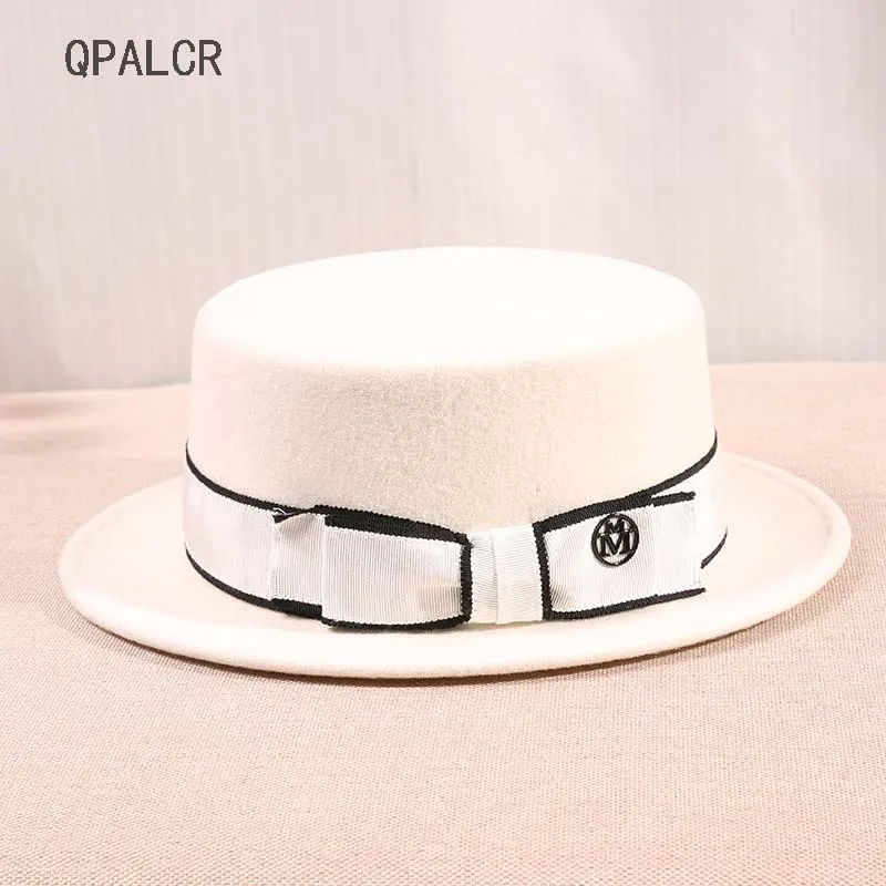 

QPALCR 2018 Winter Mens Women Hats Girls Vintage Letter Wool Fedoras Hat Flat Top Wool Felt Fedora Jazz Hat Black Church Hats