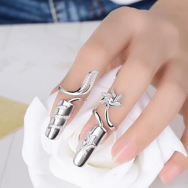 YAAMELI New Hot Fashion Cubic Zircon Crystal Fingernail Rings For Women Party Wedding Gifts Wholesale Fashion Finger Nail Ring