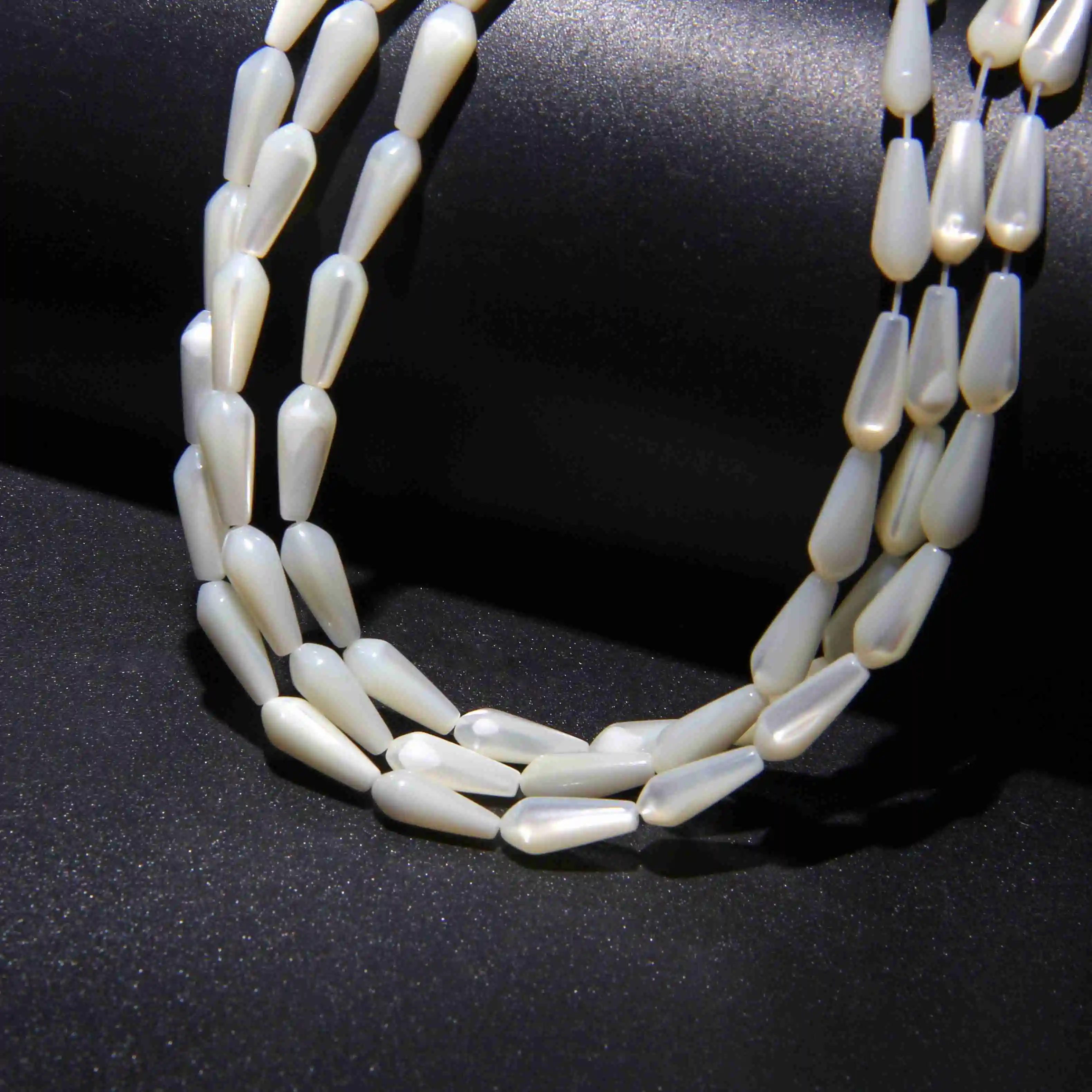 

5*12mm Water Drop White Natural Mother of Pearl Shell oval Shape Pearl Mother Beads shell Strand 15"Approx 39CM Per Strand