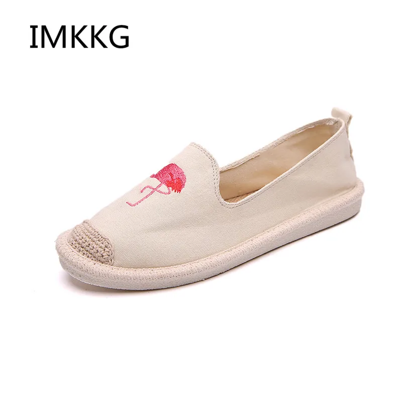 

2018 Women Flamingo Shoes Canvas Shoes Woman Causal Shoes Comfortable Slip On Fabric Flats Embroider Shoes Women Slipony V061