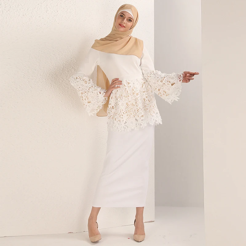 10495408701_1705462258