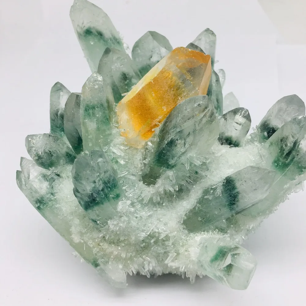 

1kg natural beautiful green flame ring quartz crystal cluster