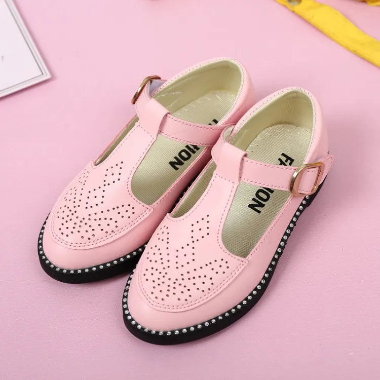 Kids Shoes Girls Princess School Leather Shoes Black White Hollow Breathable Children Party Dress Flat Students Casual Shoes New Kids Shoes Girls Princess School Leather Shoes Black White Hollow Breathable Children Party Dress Flat Students Casual Shoes New