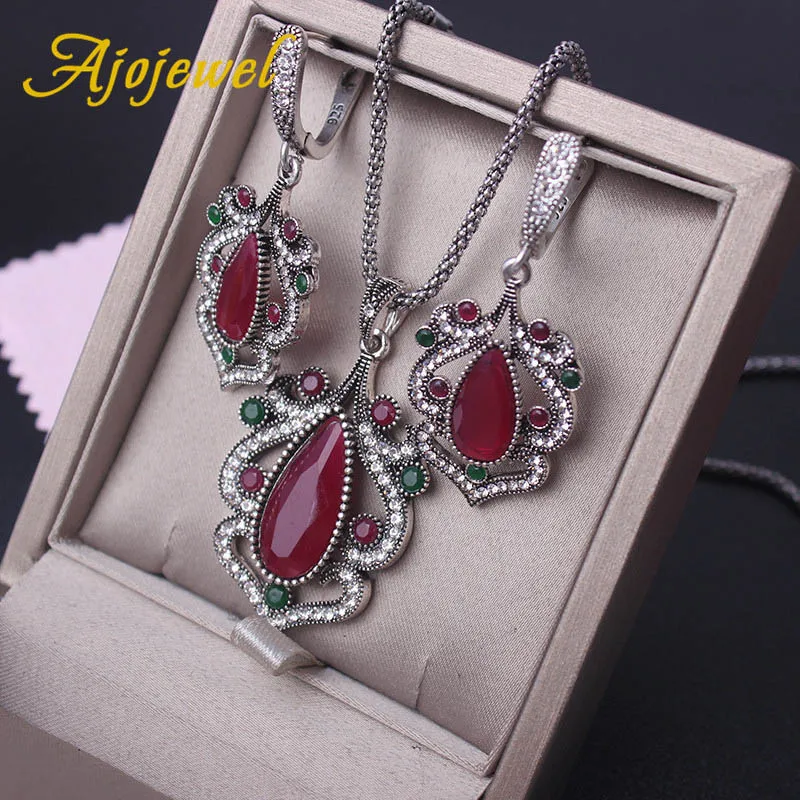 TB000256728-A10