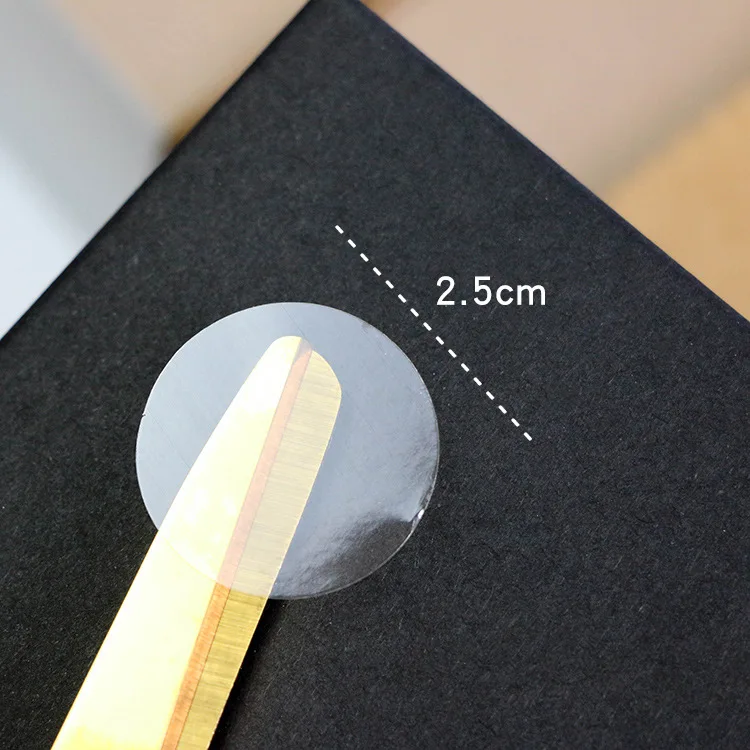 

Blank transparent circular sealing ticker stickers