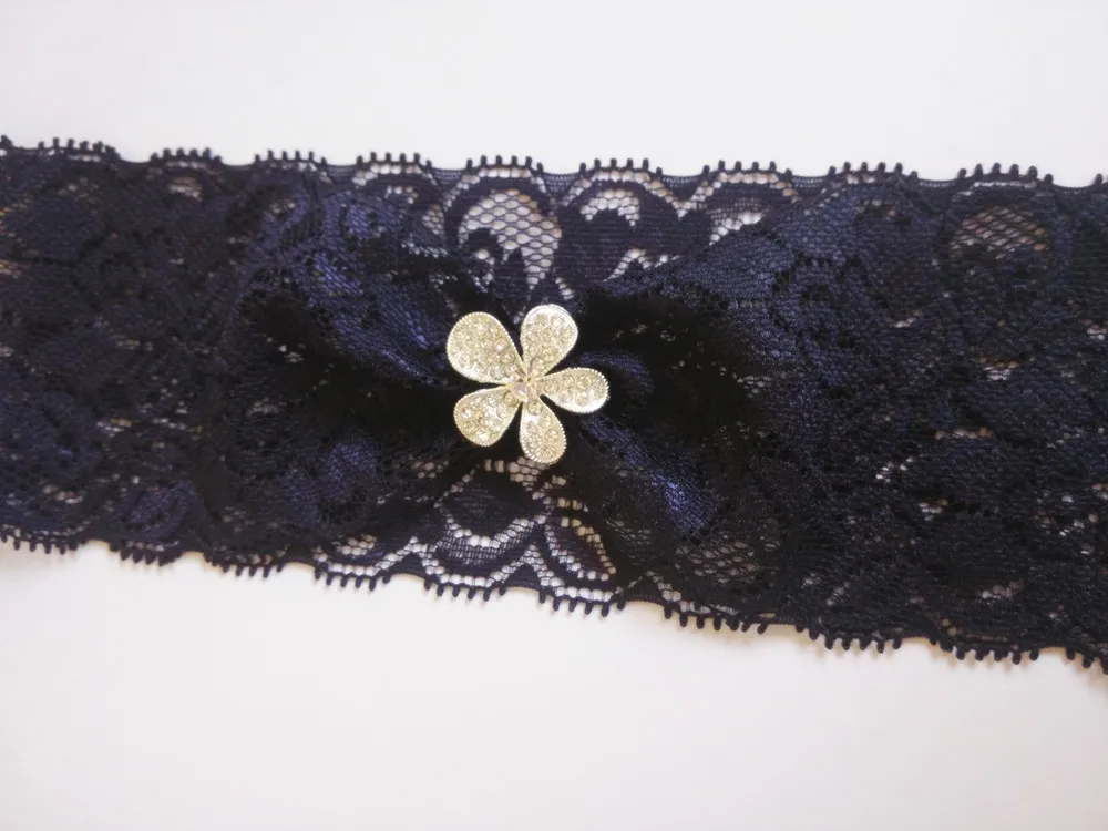 1pcs Hot Sexy Vintage Navy Bridal Wedding Garter Toss Garter Stretch Lace with Rhinestone Flower 6.2cm width 1pcs Hot Sexy Vintage Navy Bridal Wedding Garter Toss Garter Stretch Lace with Rhinestone Flower 6.2cm width