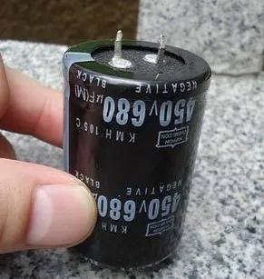 

Free Shipping capacitor 450V680uF aluminum electrolytic capacitor 680uF dc capacitor