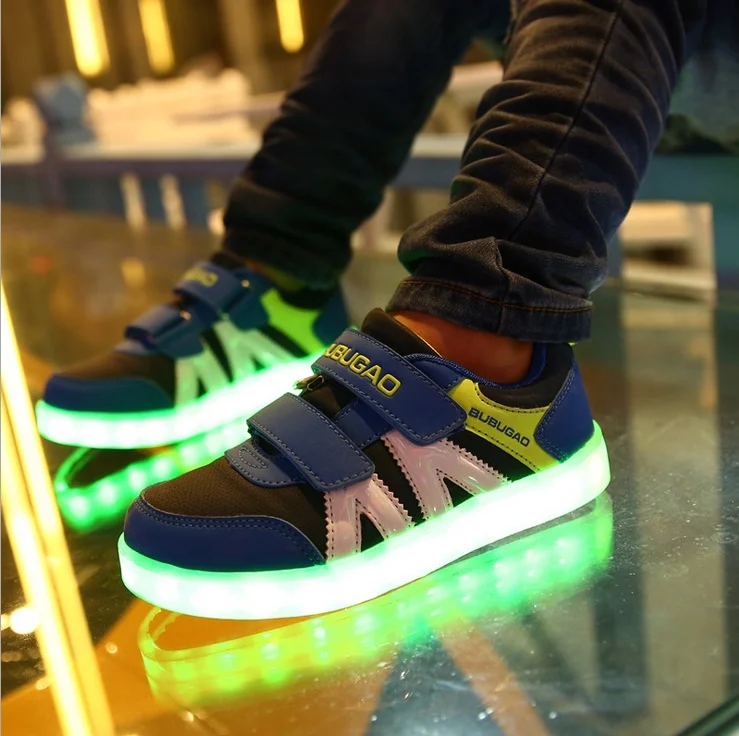 

7 Colors new led lights shoes children luminous LED sneakers kids leisure sports shoes hight quality wholedsale