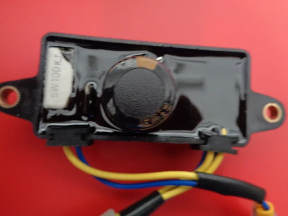 2KW Tan AVR 2